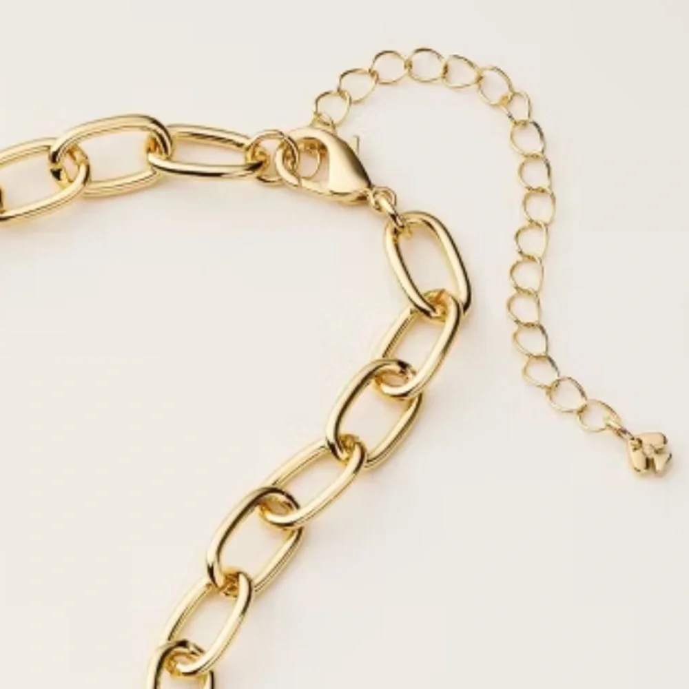 KATE SPADE x Target Charm Necklace Gold NIB - Picture 4 of 8